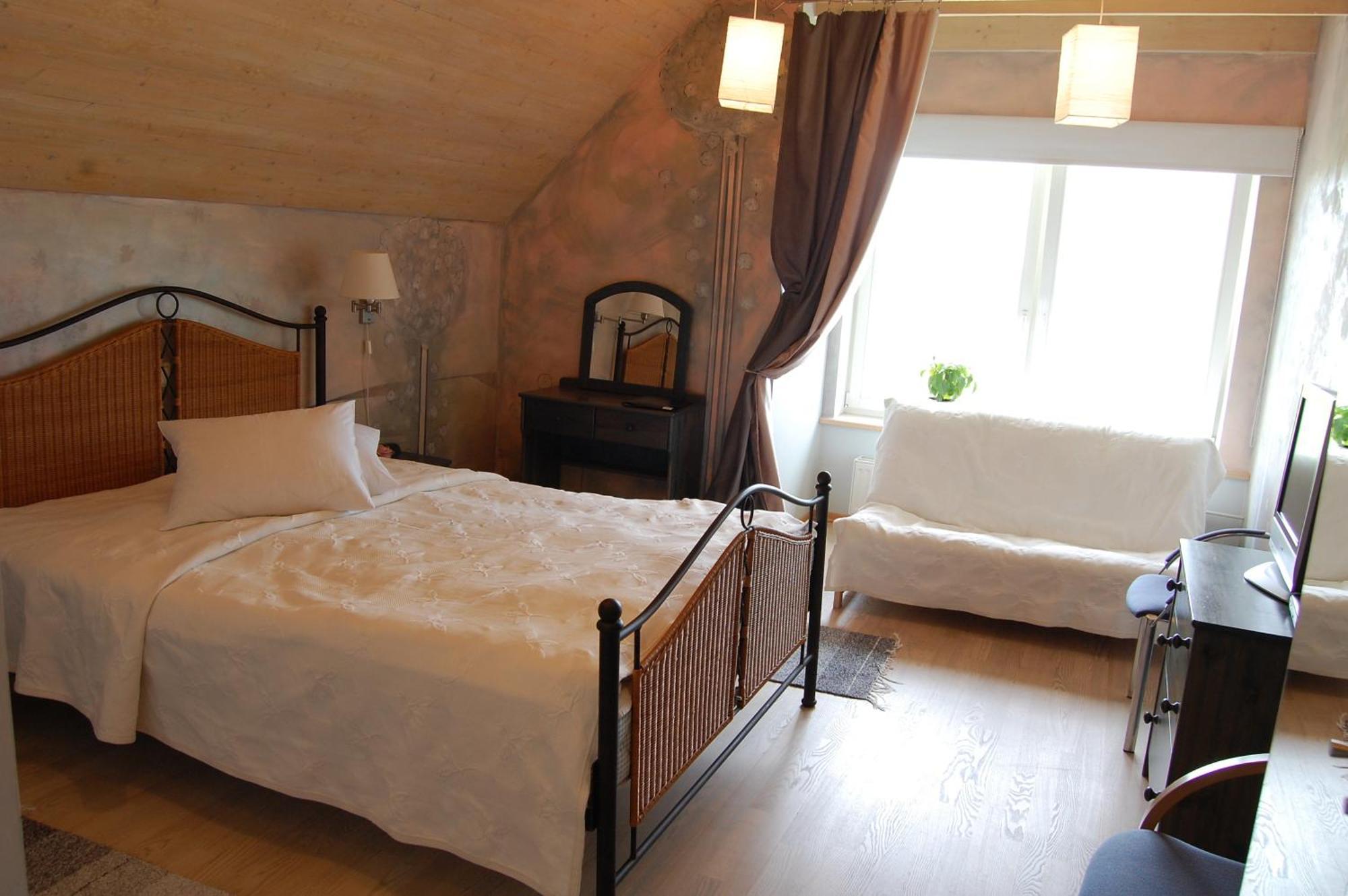Altmoisa Guesthouse Tuuru Bagian luar foto